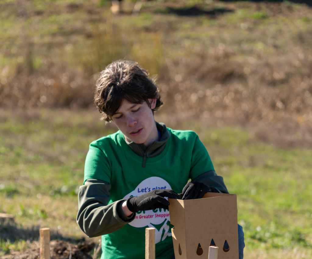 Cover image for event - Community Planting at Dunyak Moira