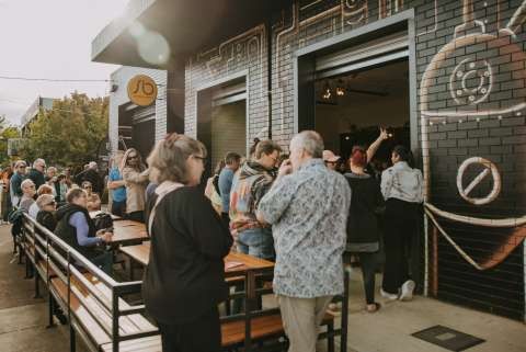 1761004878-SheppartonFestivalOfficialOpening_LingyHarhangi1