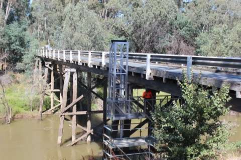 Watt Road Bridge works