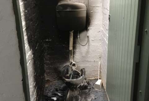 Tatura Swimming Pool - Mens Toilet fire 1