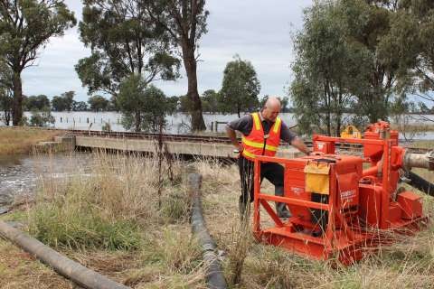 flood pump tallygaropna