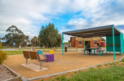 Undera Youth Spot - 20171006 - 9550