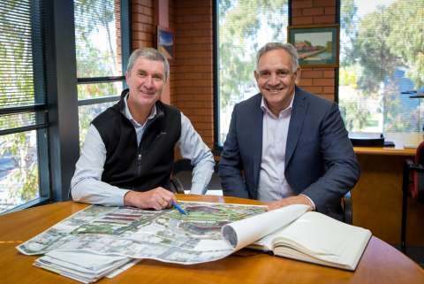 CEO Swap Paul Briggs Peter Harriott - 20171031 - 0183