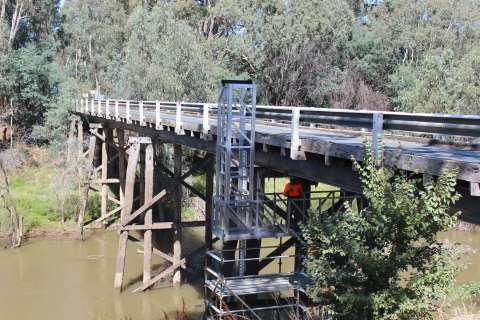 Watt Road Bridge works