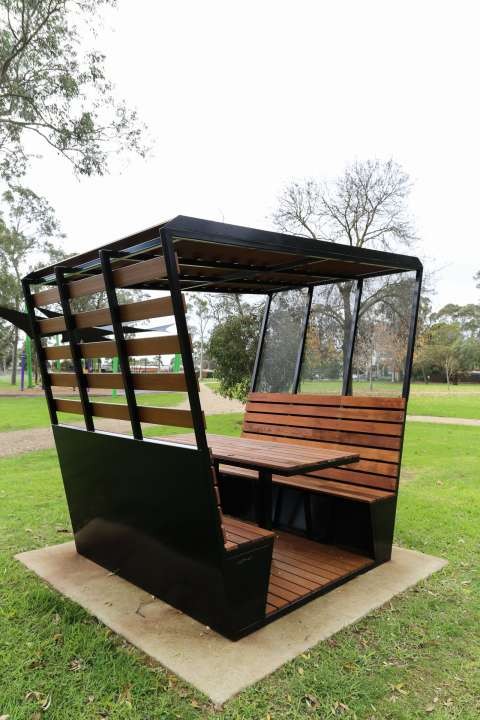 Dining Pod Mooroopna 11 IMG 4787 01 June 2022 Lingy 