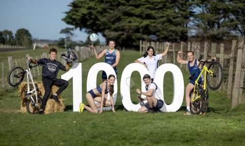 1000 days to go image