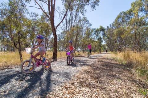 Murchison Rail Trail - 20170116 - 6223
